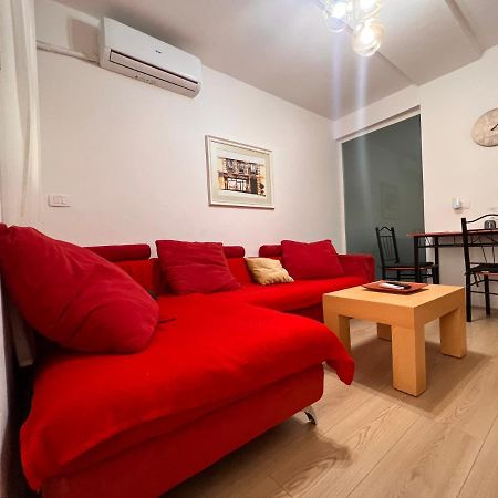 Alea1 Apartment Tiran Dış mekan fotoğraf