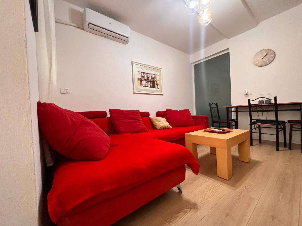 Alea1 Apartment Tiran Dış mekan fotoğraf